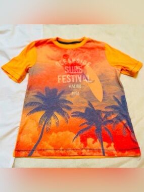 Sonoma Orange Surf Short Sleeve Graphic T-shirt, size 7